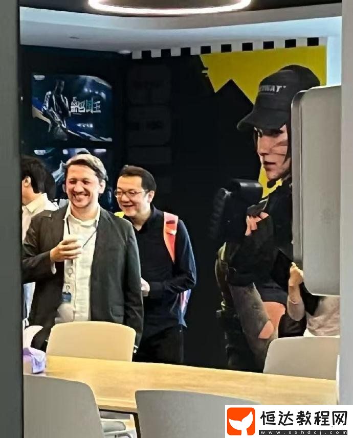宮崎英高現(xiàn)身騰訊！
